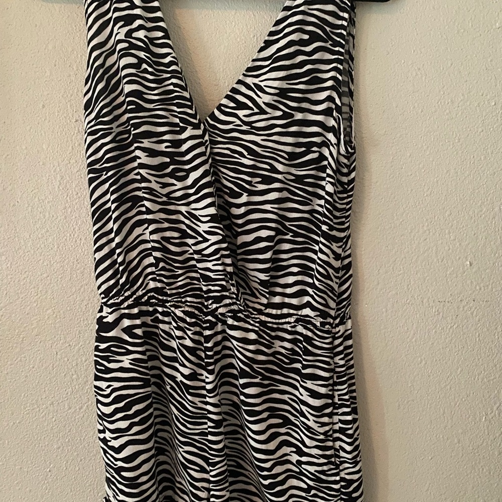 Black, white romper